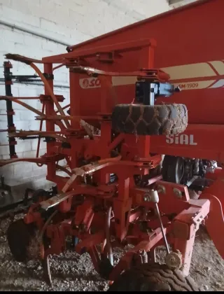 Sembradora  siembra diresta Sola SM 1909