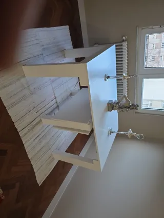 Mesa aparador blanca de madera