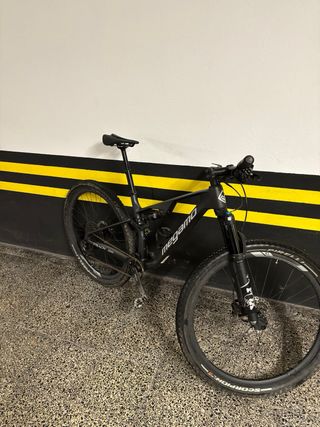 Bicicleta Montaña Doble Suspensión Megamo