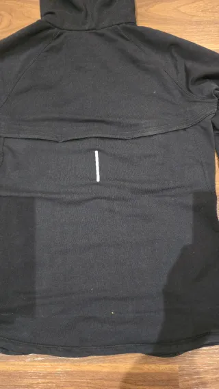 Nike Black Dri-Fit Zip Hoodie – Sporty Streetwear