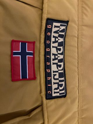 Chaqueta Napapijri Mostaza Talla XL