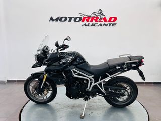 Triumph Tiger 800