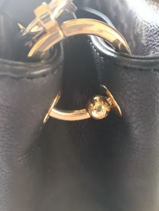 Bolso Louis Vuitton Doble V Original