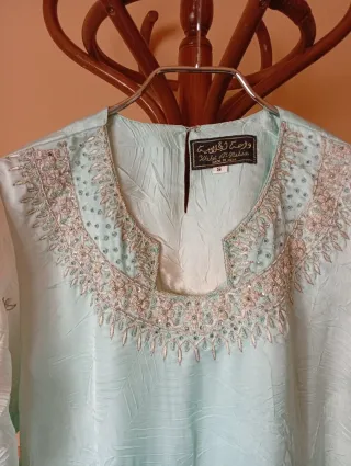 Vestido túnica indio bordado.Mira fotos y lee desc