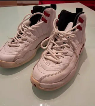 Zapatillas Jordan 12 Baloncesto Blancas y Rojas