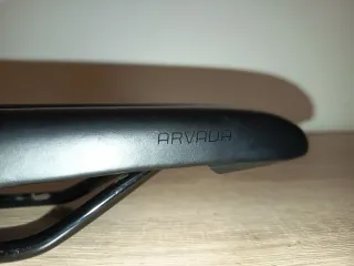 Sillín Bontrager Arvada Comp Negro