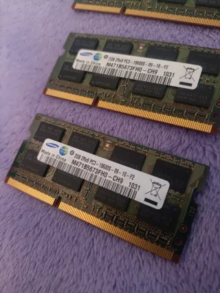 4 Memorias RAM Samsung 2GB DDR3