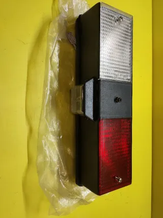 PILOTO MATRICULA TRASERO NISSAN EBRO 350 YARIA 200