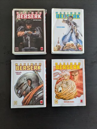 Libros máximum berserk del 1 al 4.