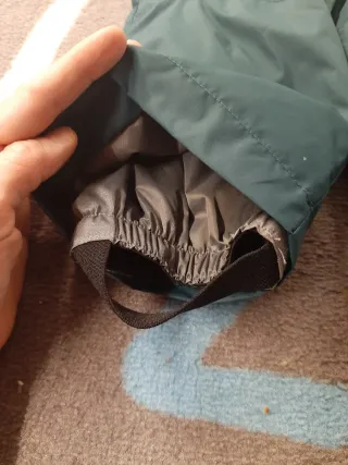 Pantalón de esquí Wedze Decathlon talla 12 meses.