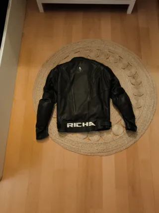 Chaqueta de moto Richa negra