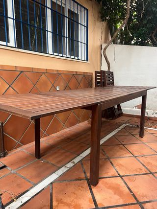 Mesa y 6 sillas de jardín Ikea