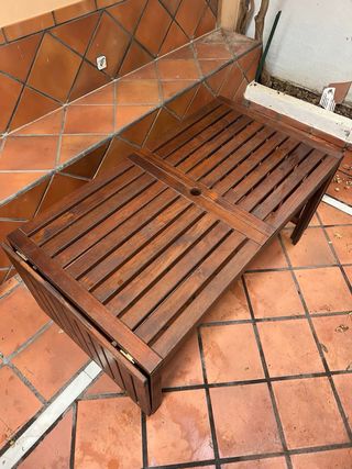 Mesa y 6 sillas de jardín Ikea