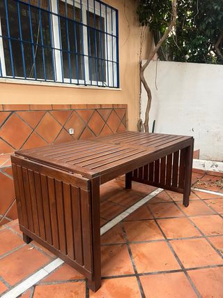 Mesa y 6 sillas de jardín Ikea