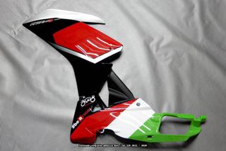 Oferta especial Carenado APRILIA RS4 / RS 125 2011
