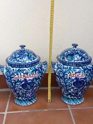 Orzas de cerámica granadina