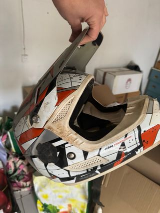 Botas Enduro, Rodilleras y Casco