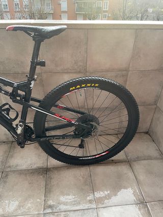 Bici Montaña Doble Suspensión Focus