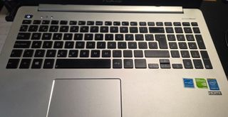 Portátil PC Asus i5-4210U,6GB RAM,15.6",1TB+24SSD