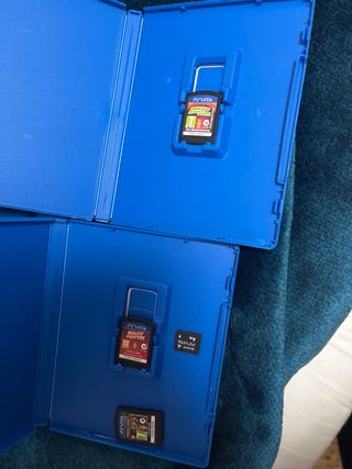 Pack 2 Juegos PS Vita + Tarjeta Memoria 4GB