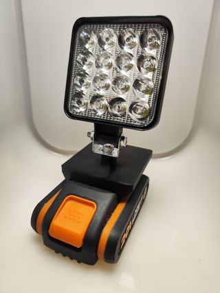 FOCO LED DE 48W PARA BATERÍAS WORX POWER SHARE
