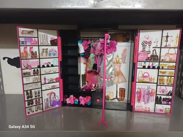 Armario barbie