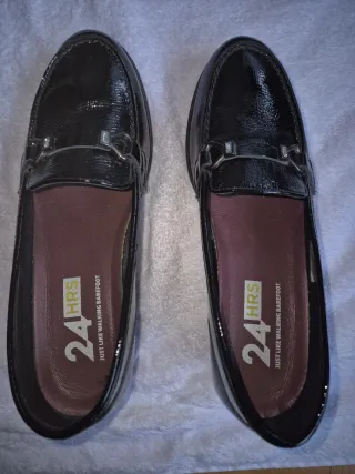 Zapatos mujer 24HRS negros charol