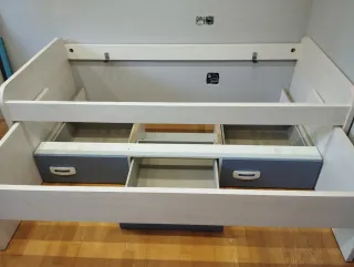 Cama compacto juvenil y mesa estudio