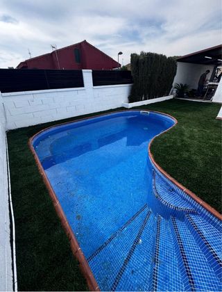 Installazione e vendita di erba artificiale