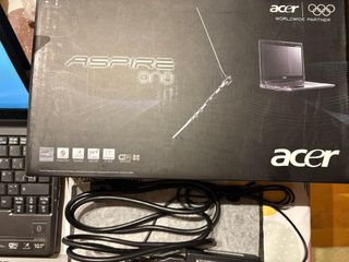 Acer Aspire One (en su caja)