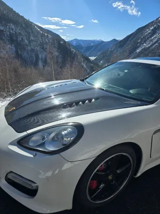 Capó Carbono Porsche Panamera 970