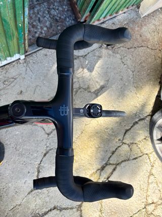 Bicicleta de carretera Trek madone sl6 Roja