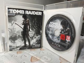 Tomb Raider + One piece pirate warriors 2 per PS3