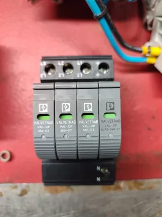 Protector Sobretensiones Trifásico VALVETRAB