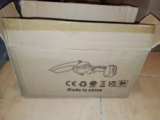 Mini motosierra eléctrica con baterías