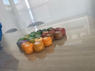 Lote 30 hilos de bordar varios colores