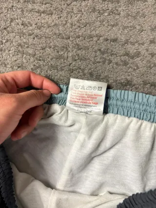 ¡¡OFERTA!! Talla L Pantalón Umbro Impermeable