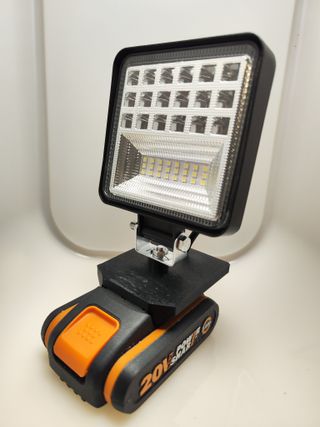 FOCO LED DE 136W PARA BATERÍAS WORX POWER SHARE