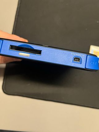 Nintendo 2DS Azul + Tomodachi Life