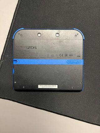 Nintendo 2DS Azul + Tomodachi Life