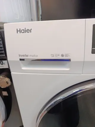 Lavadora Secadora Haier Blanca
