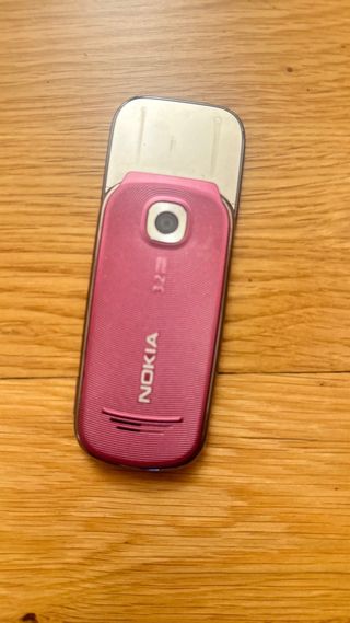 Móvil Nokia 7230 Rosa y Plateado