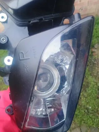 Faro CBR 600rr 2004 Ojos de Ángel