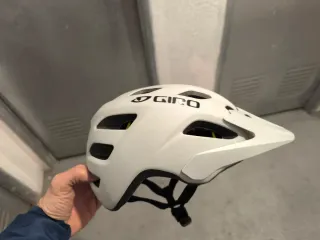 Casco Giro Fixture talla M