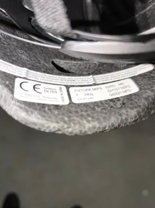 Casco Giro Fixture talla M