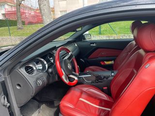 Ford Mustang GT 5.0 V8