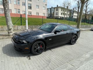 Ford Mustang GT 5.0 V8