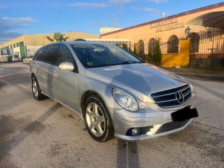 Mercedes-Benz R320 2009