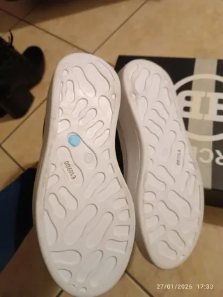 Sneakers donna Barcelon numero 36