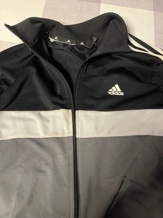 Conjunto chándal Adidas negro y gris